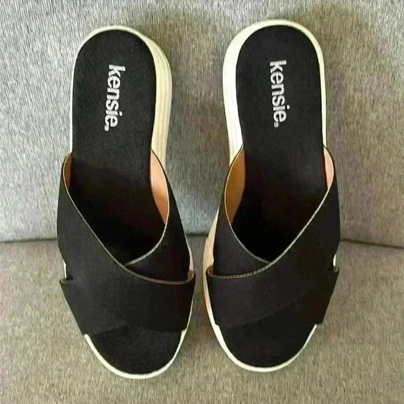 Kensie Rone Platform Sandal - Picture 5 of 14